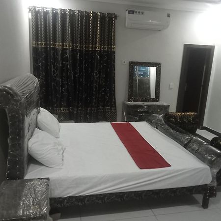 Ryazm Guest House Rawalpindi Luaran gambar