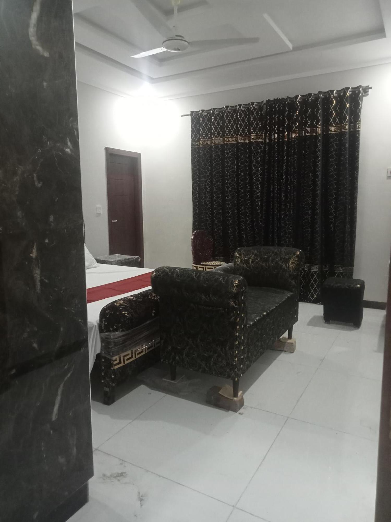 Ryazm Guest House Rawalpindi Luaran gambar